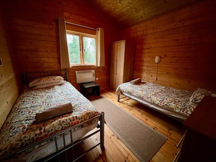 Lilly Lodge, Lake Pochard South Cerney Εξωτερικό φωτογραφία
